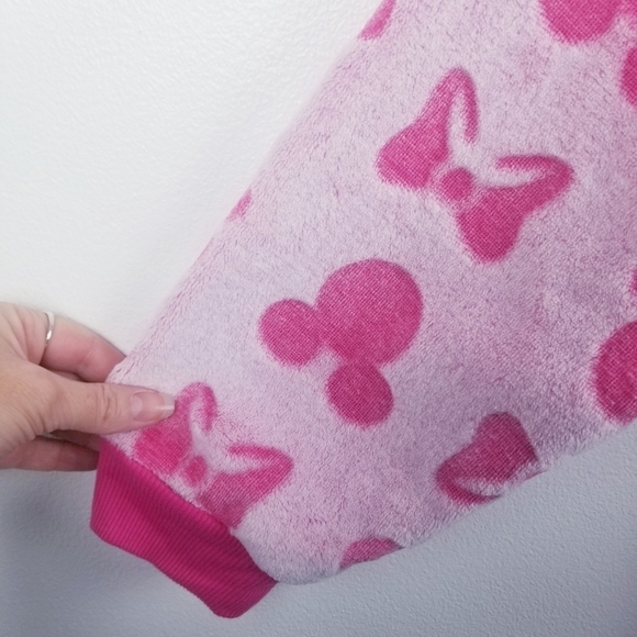 Disney Minnie Mouse Pink Pajama Set NWT, size XL - Picture 7 of 10